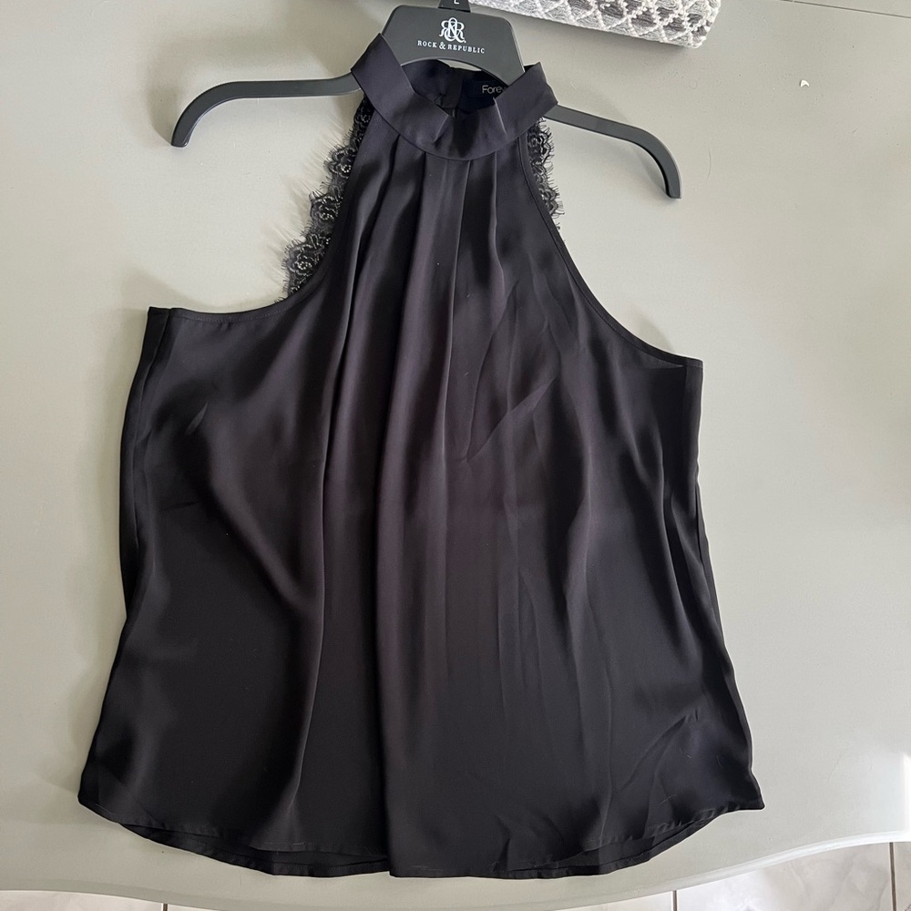 Forever 21 Women’s Black Sleeveless Flowy Blouse with High Neck and Lace Size L